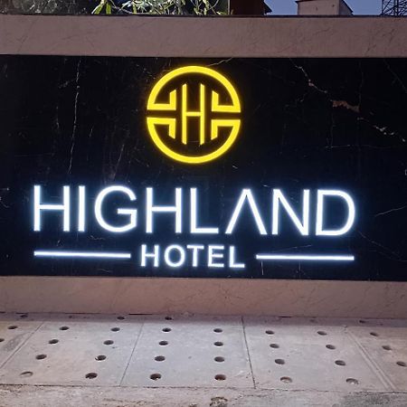 Highland Hotel Bangalore Exterior photo